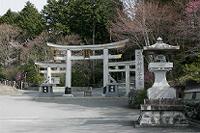 三峰神社参道