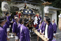御旅所にて