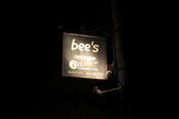 bee's cafeK˂